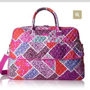 Vera Bradley Grand Traveler Plus in Modern Medley